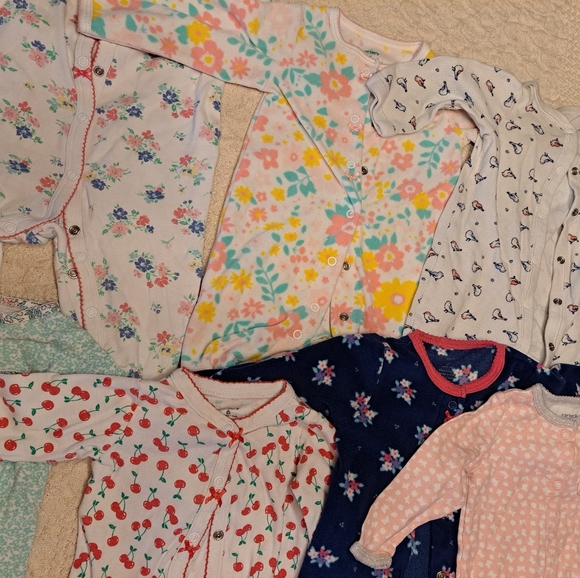 Girls PJ bundle - Picture 2 of 8